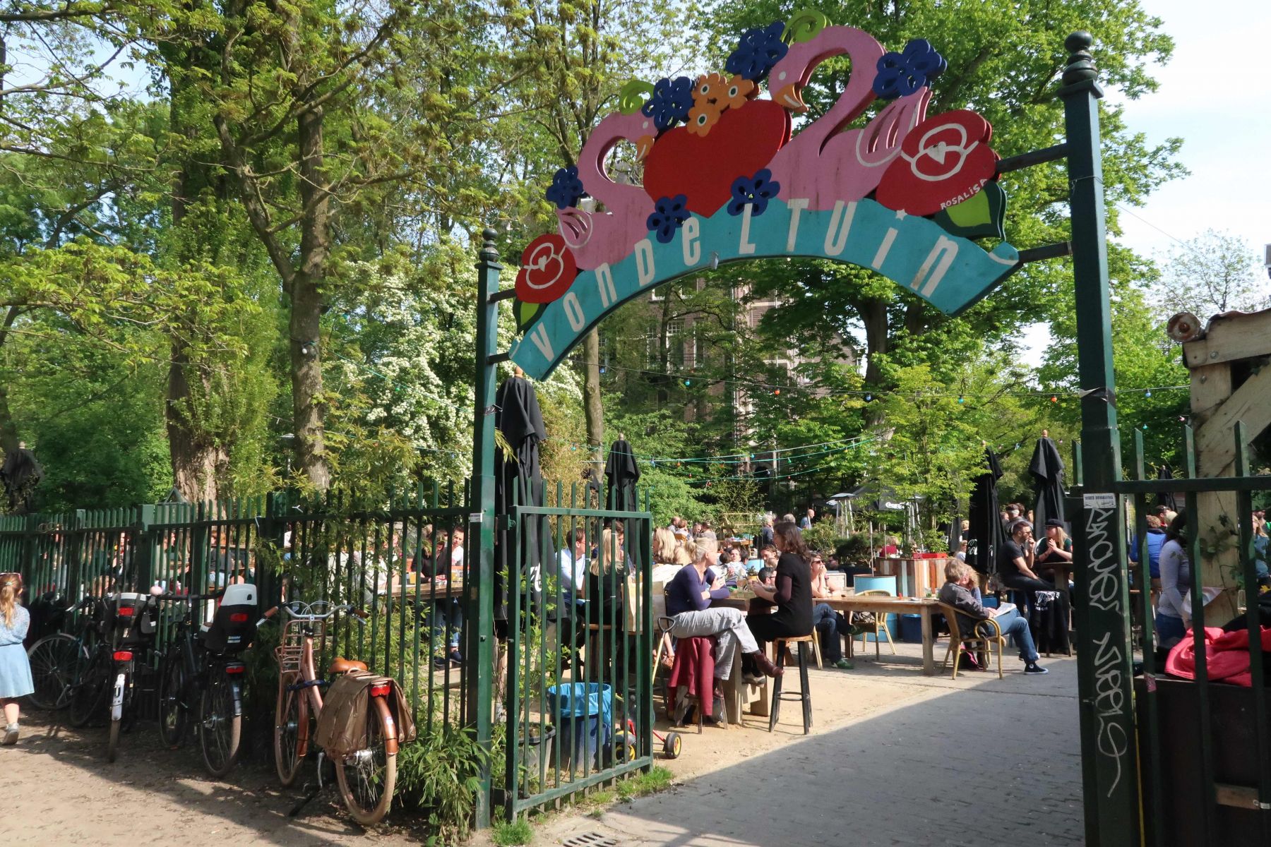 Gondeltuin restaurant Amsterdam